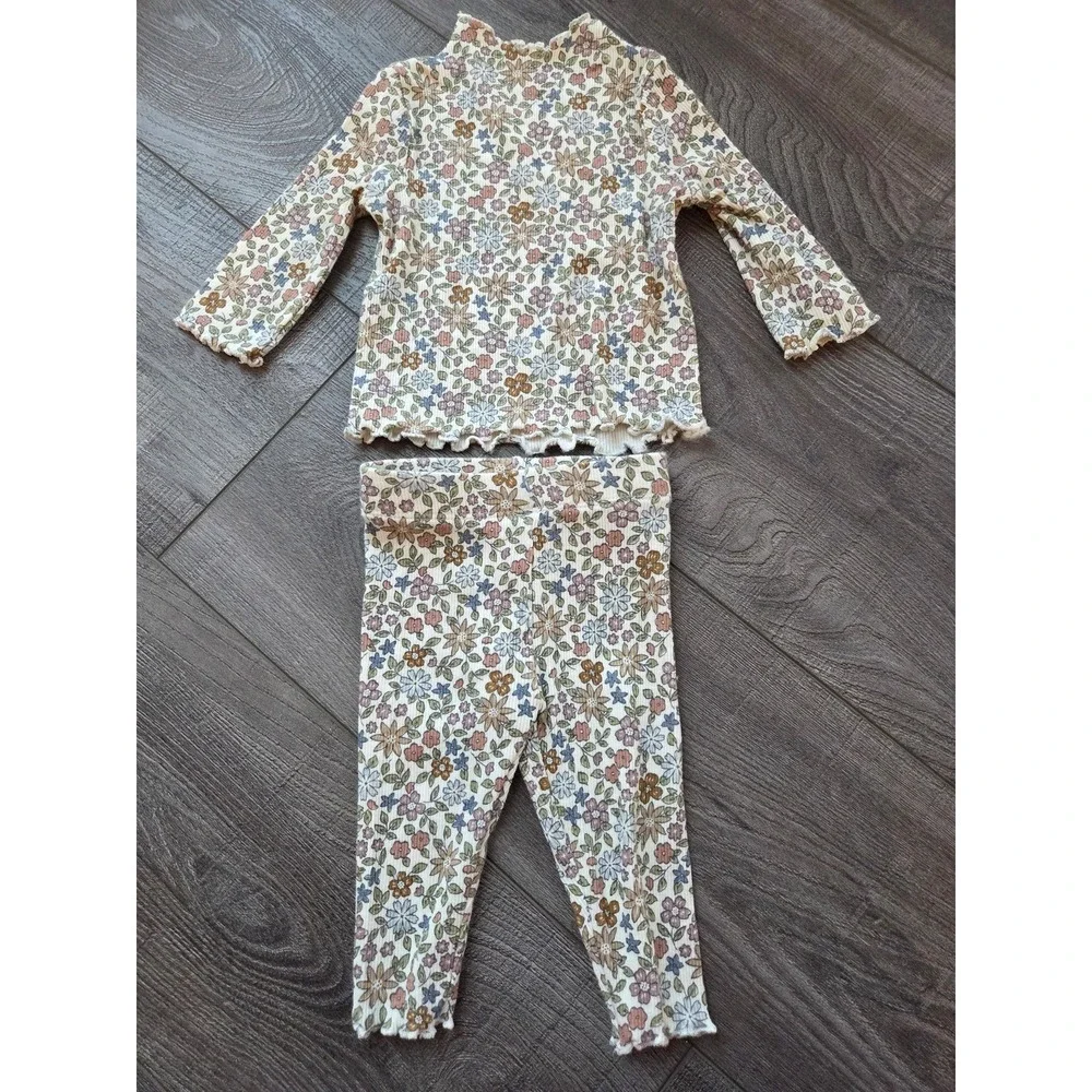 Little co baby‎ girl set 3 mos